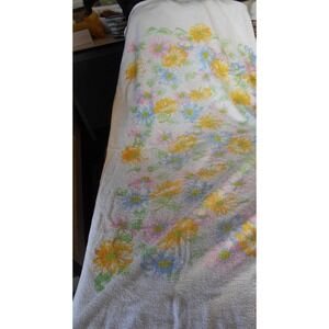 Vintage 70s Mod Bright Pink Yellow Flowers Daisies Terry Large Bath Towel Beach